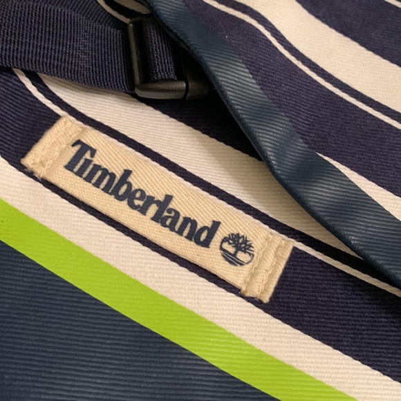 Timberland Navy and white Striped Messenger Computer Bag Like NEW with green - Picture 2 of 10